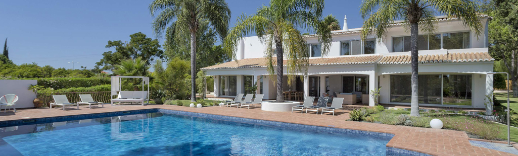 Villas For Large Groups