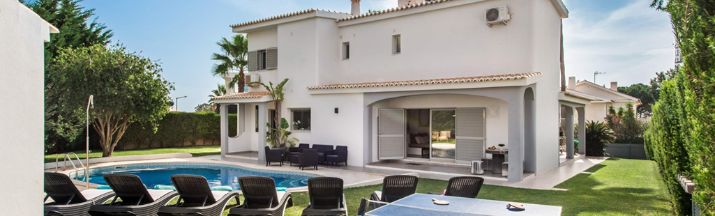 Villas For Large Groups