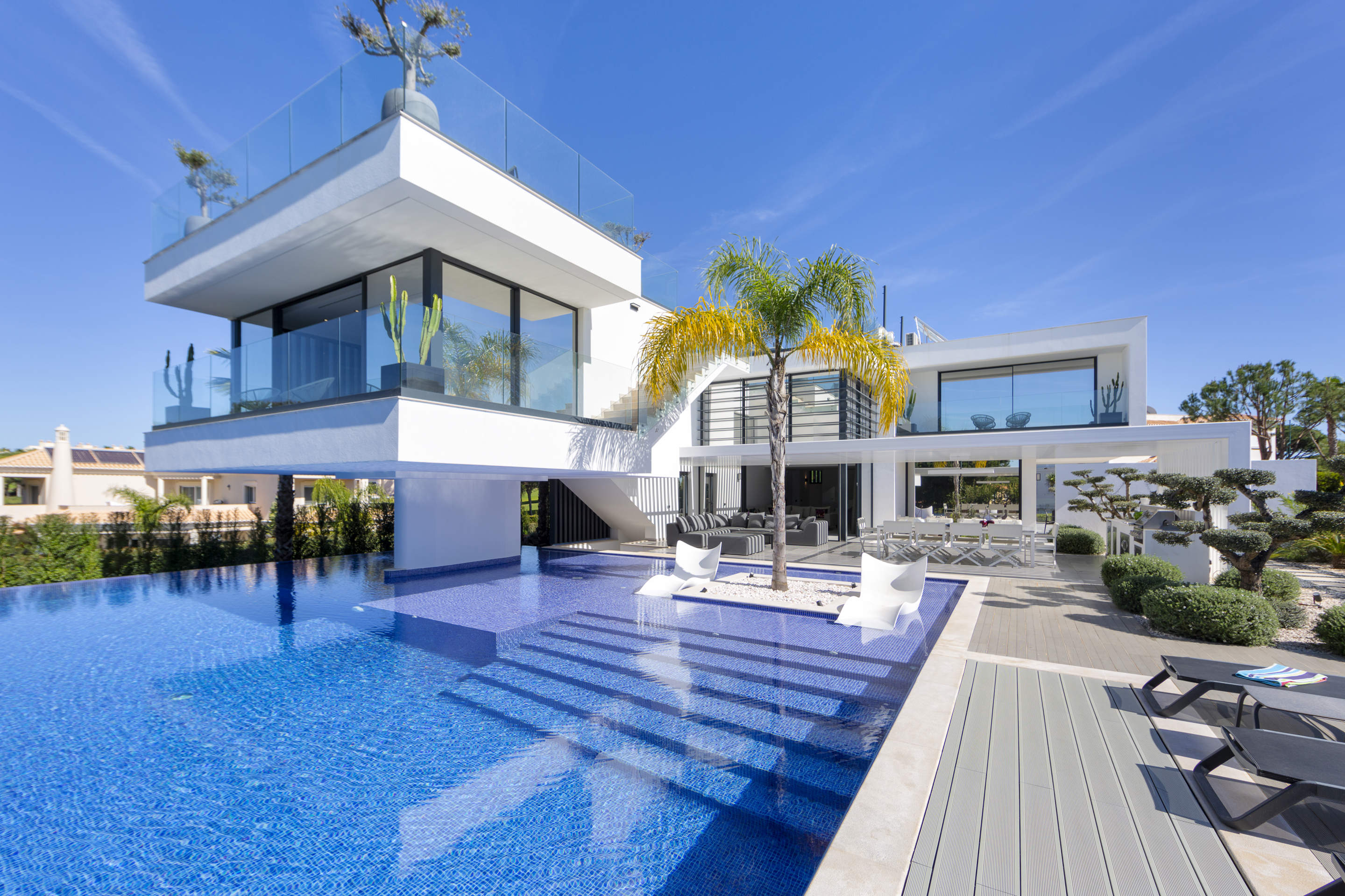 Villa Goldeneye in Vila Sol