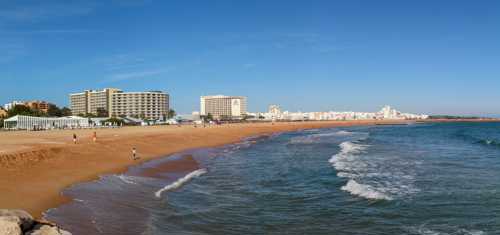 Vilamoura Beach